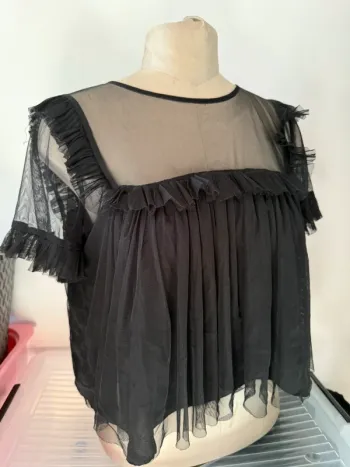 Top Noir Transparent en Tulle Plissé à Volants - Taille S/M