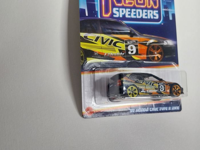 Hot Wheels Néon Speeder '99 Honda Civic Type R (EK9) 2023 - photo numéro 4