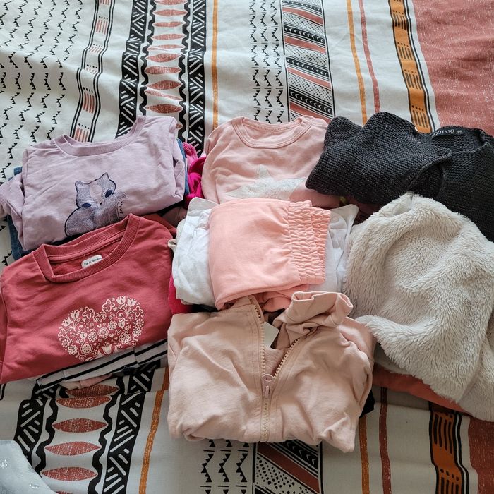Lot de 31 vêtements