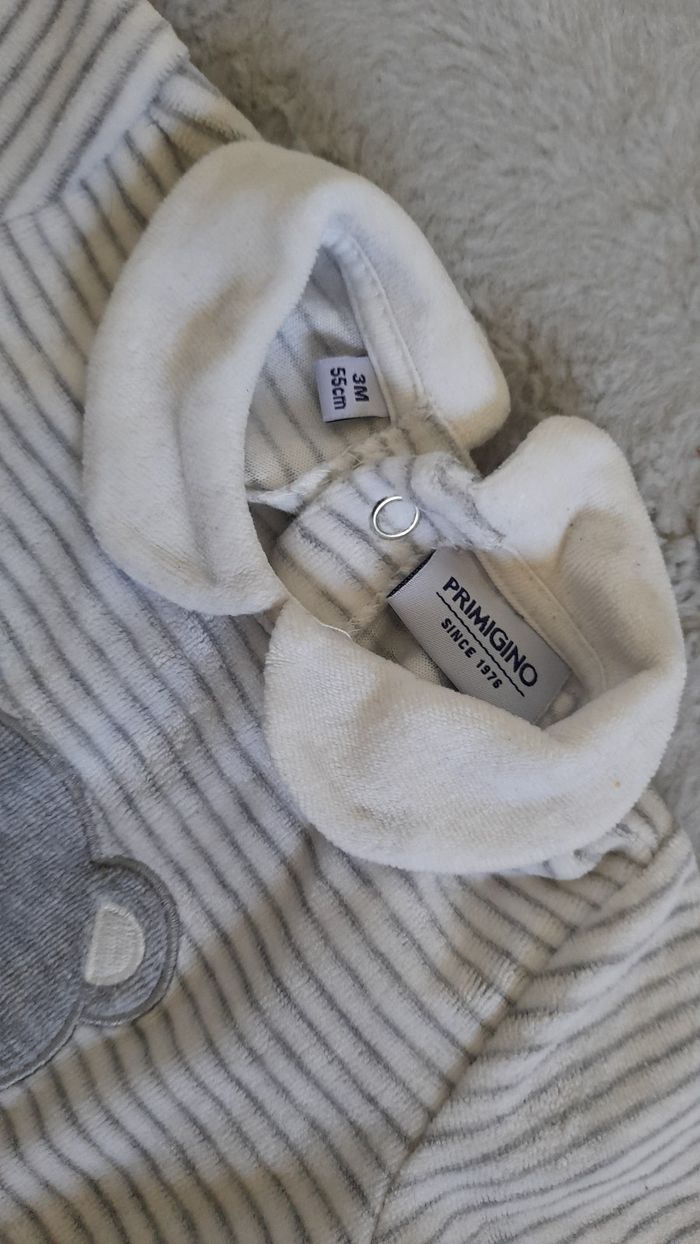 Pyjama 3 mois - photo numéro 3