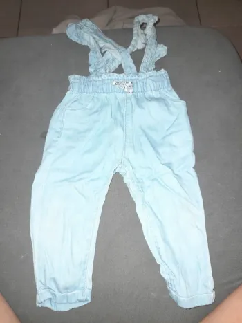Salopette en jean tape à l'œil 18 mois 80 cm