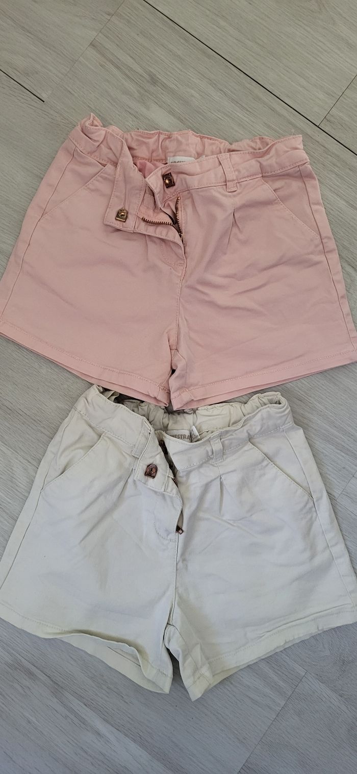 Lot 2 shorts
