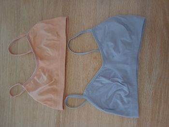 Lot 2 brassières Gémo fille 14/16 ans - Excellent état