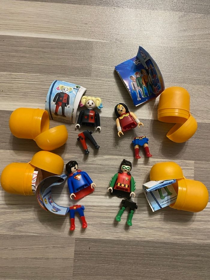 4 personnages kinder playmobil