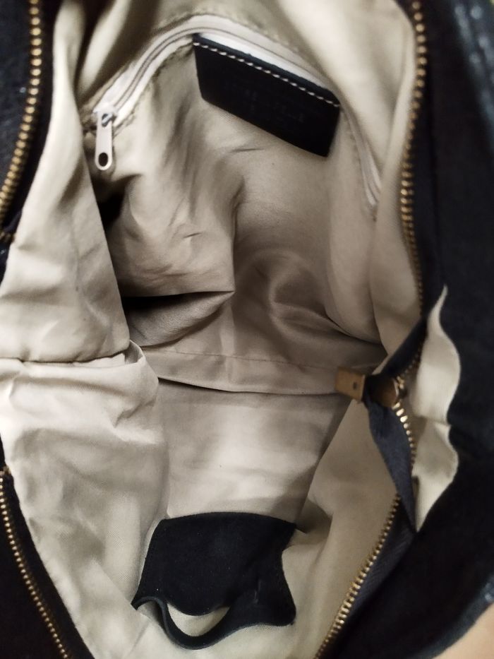 sac bandoulière en cuir noir de la marque BORSE IN PELLE, fabriqué en Italie. - photo numéro 5