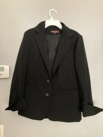 Veste blazer noire – marque Yugane – taille 38