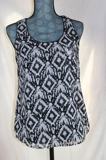 Jolie débardeur noir et blanc Pimkie