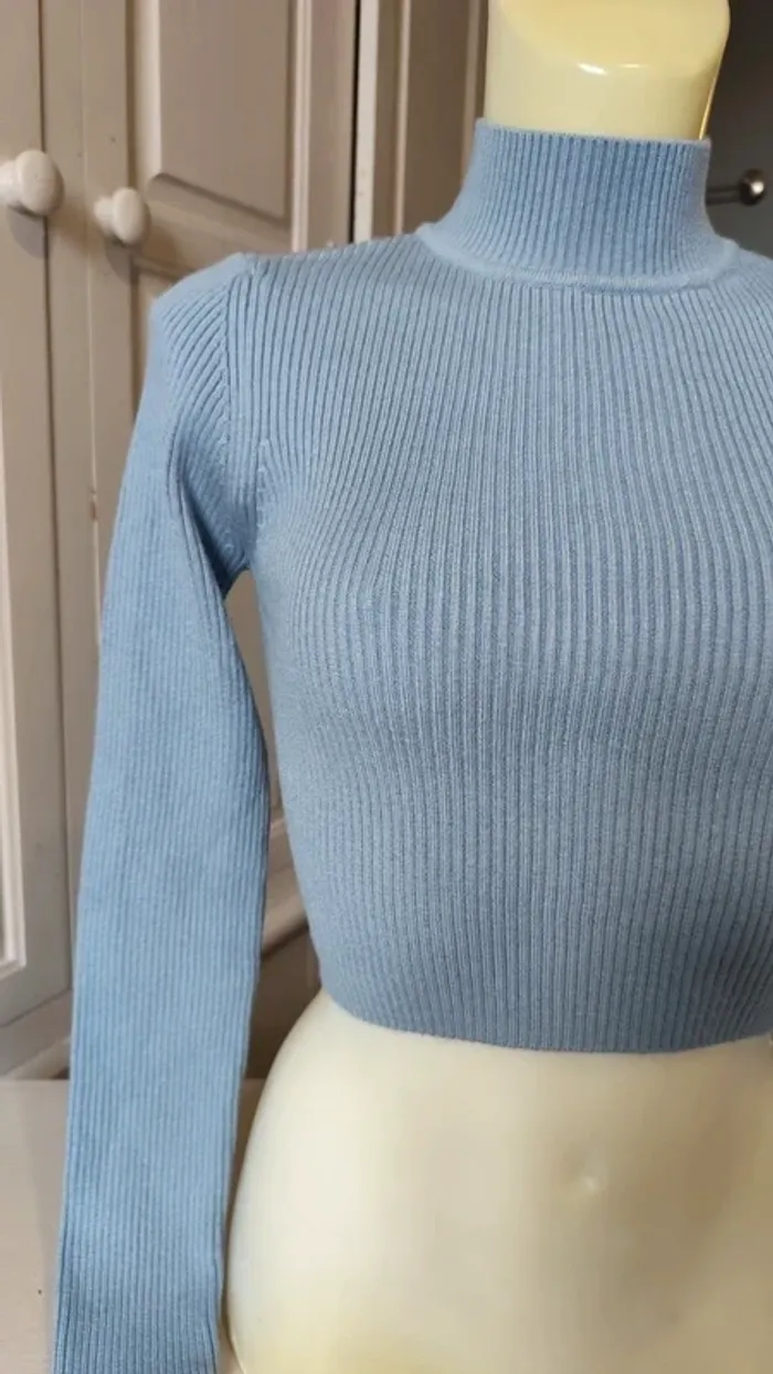 Haut bleu dos nus T38 - Zara - photo numéro 3