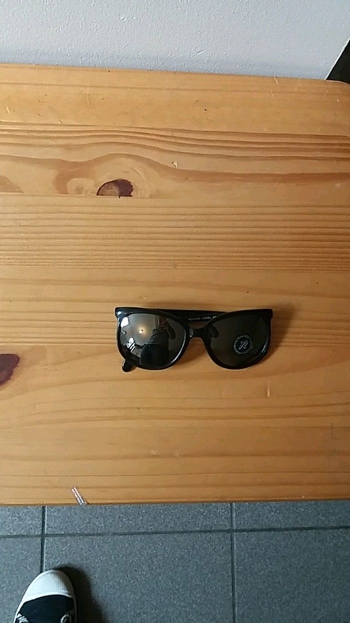 Lunette classique - photo numéro 2