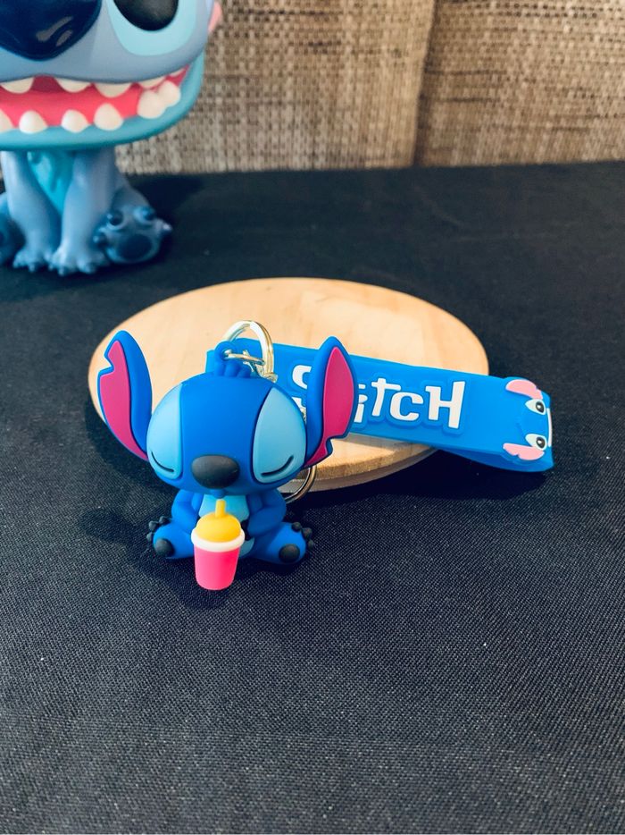 Porte-clés Stitch boisson