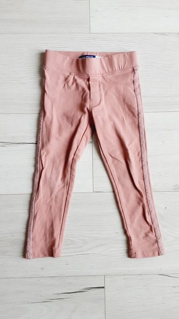 Vêtement fille pantalon jegging rose Okaïdi 3 ans