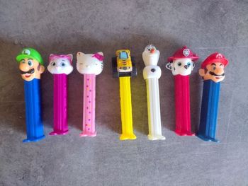 Lots 7 Pez