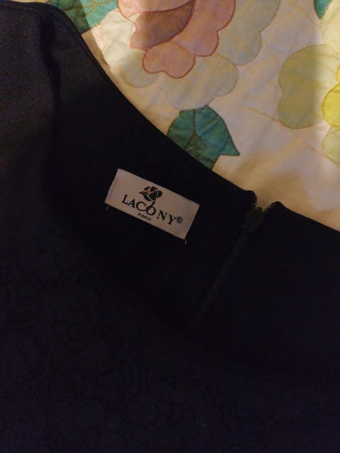 Robe noir chic - photo numéro 10