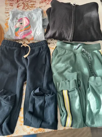 Lot vêtements fille