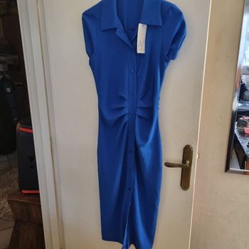 superbe robe 👗 taille S 🎁 neuf 🎁 nouvelle collection