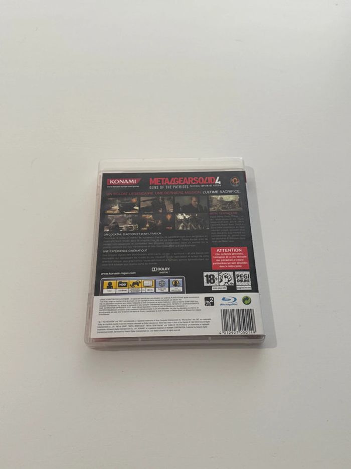 Metal Gear Solid 4: Guns of the Patriots - BE - PS3 - photo numéro 2