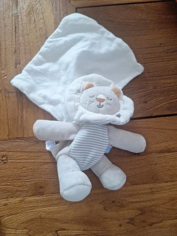 Doudou lion sucre d'orge