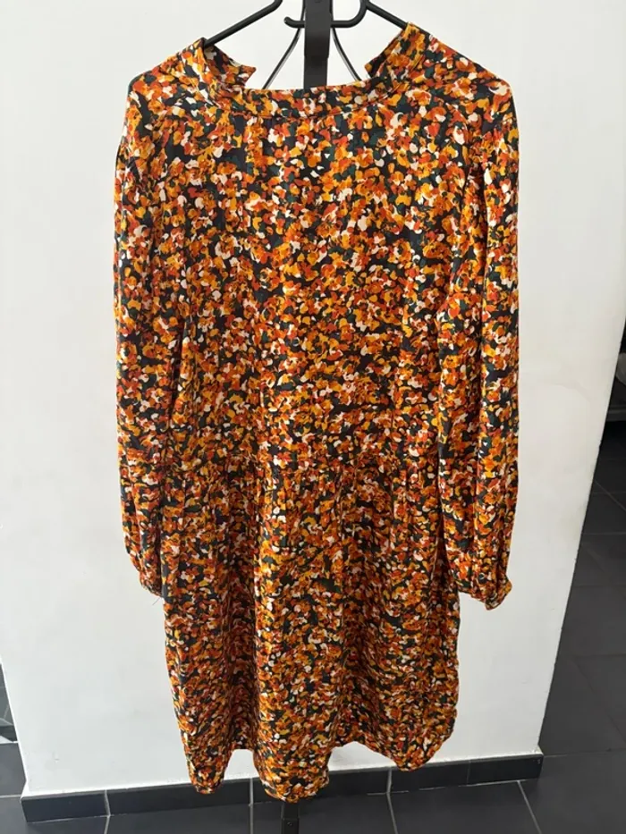 Robe orangée Taille 44 - photo numéro 4
