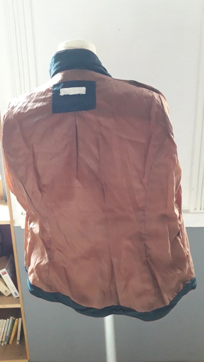 Veste matelassée noire gansée de cuir synthétique marron - photo numéro 4