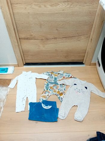 Lot de pyjamas
