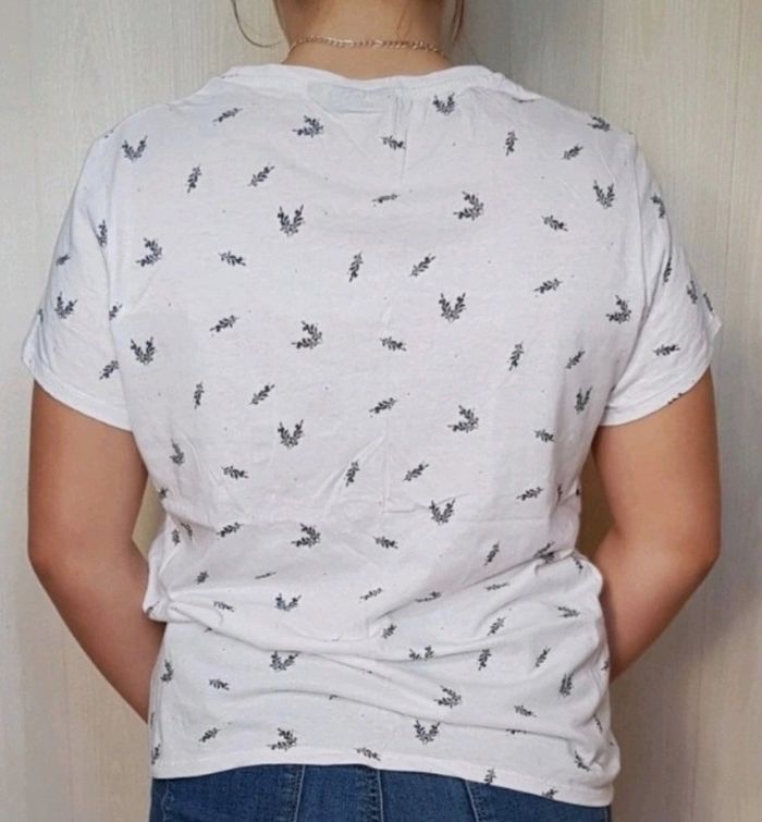 Tee shirt neuf blanc - photo numéro 2