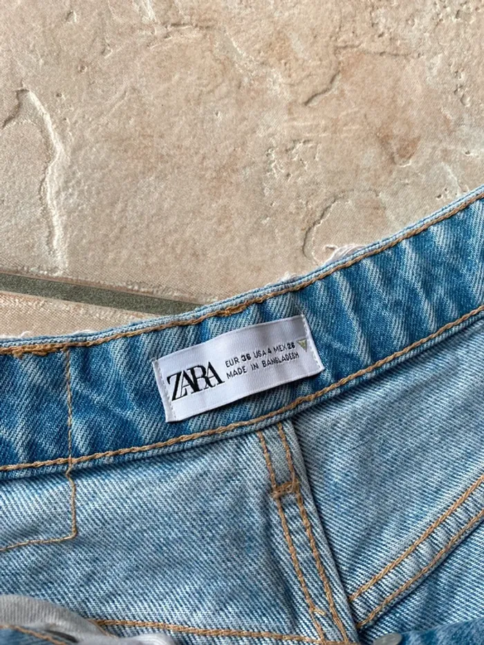 jean mom bleu clair taille haute zara taille 36 neuf - photo numéro 3