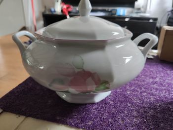 Soupière porcelaine de Sologne