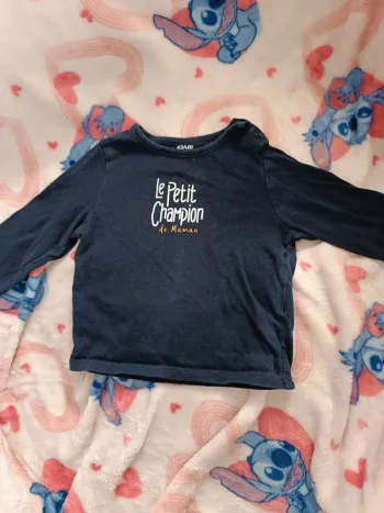 T-shirt manche longue taille 12 mois