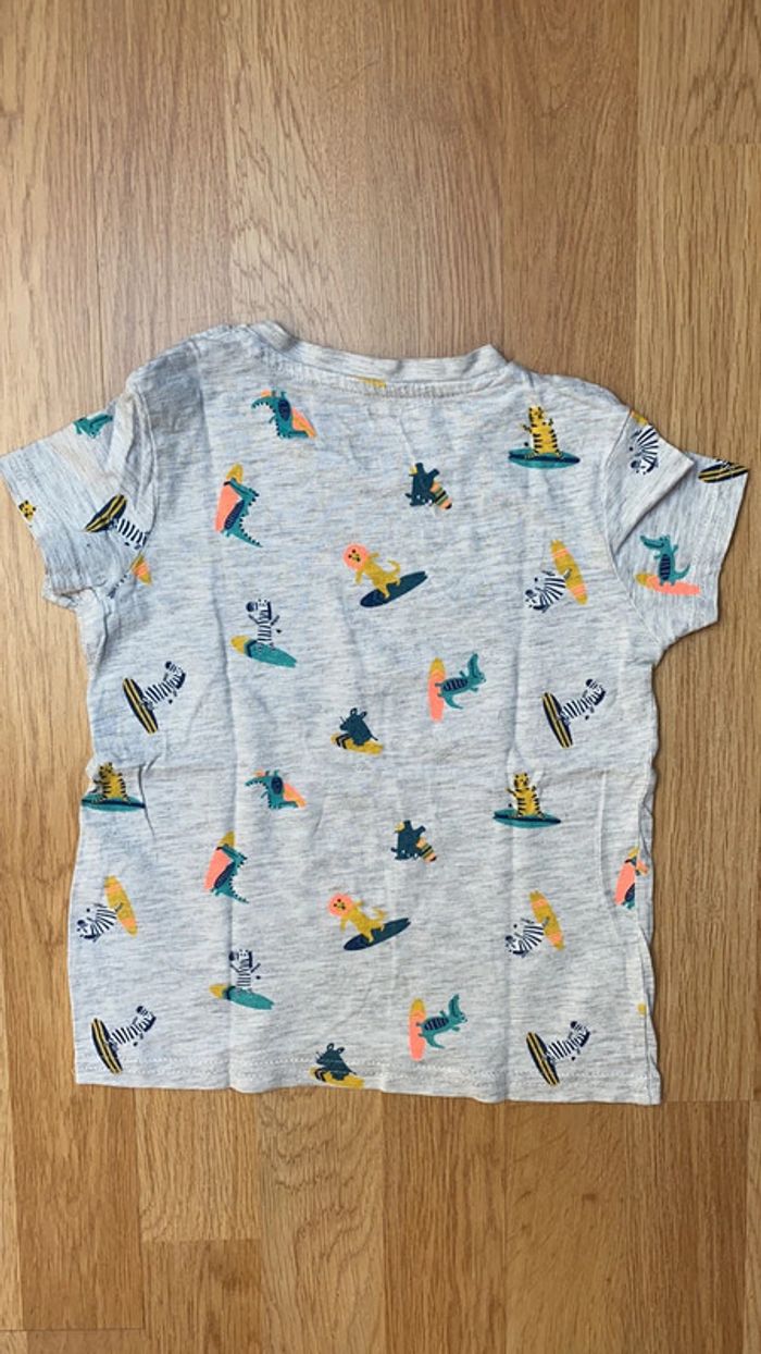 Tee shirt gris - photo numéro 3