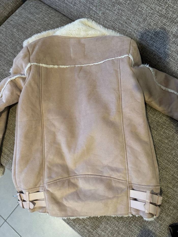 Veste très douce et chaude pull & bear - photo numéro 4