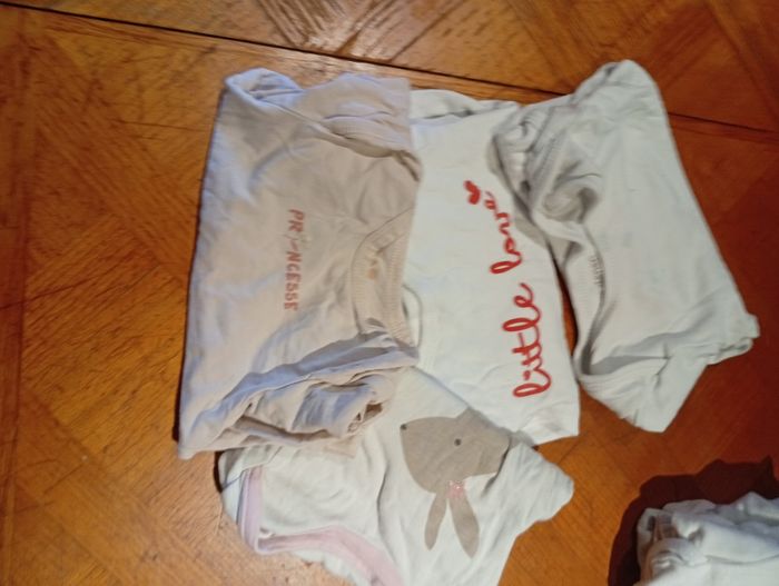 Vêtements bébé fille - photo numéro 2