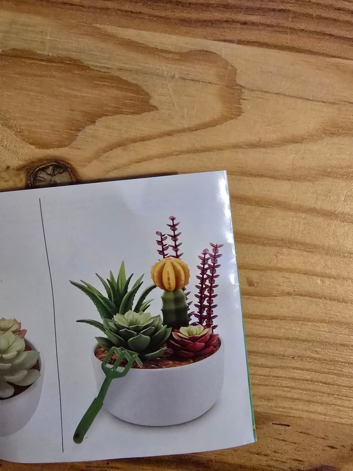 Mini brands create Garden