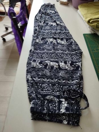 Pantalon élastiqué