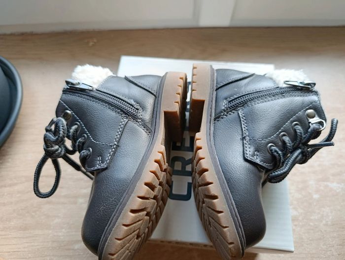 Bottines fourrées taille 23 - photo numéro 5