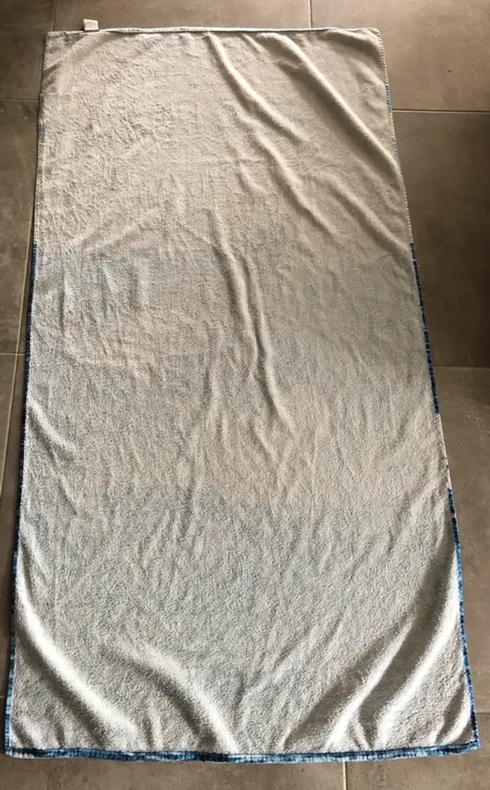 Drap de plage Orque - Tex - photo numéro 3