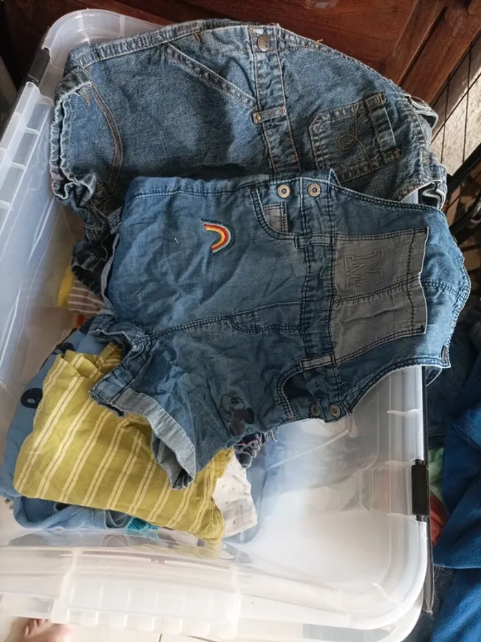 Lot de vêtements - photo numéro 5