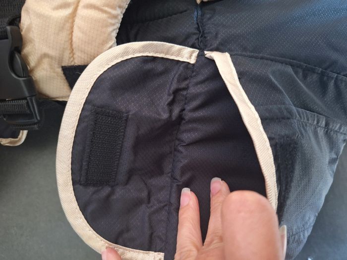 Porte-bébé utilisé une fois avec boîte Marque safety très bon état - photo numéro 7