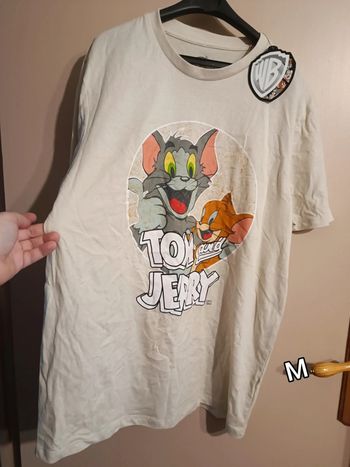 T shirt tom et jerrry taille M neuf avec étiquette