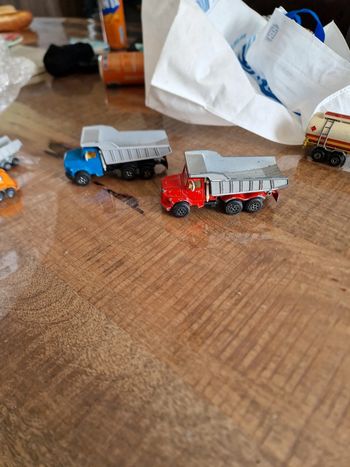 Lot de 2 camion majorette vintage