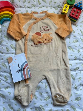 pyjama grenouillère jaune et orange ouverture devant 6 mois