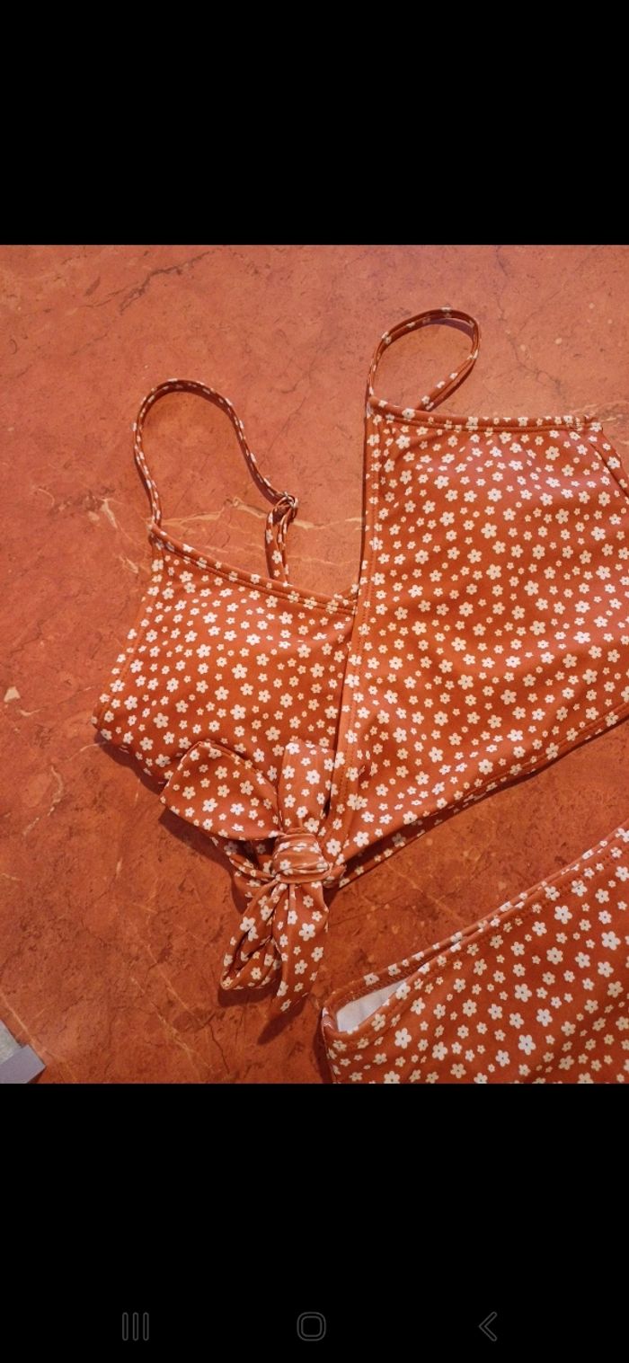 Maillot de bain taille S - photo numéro 2