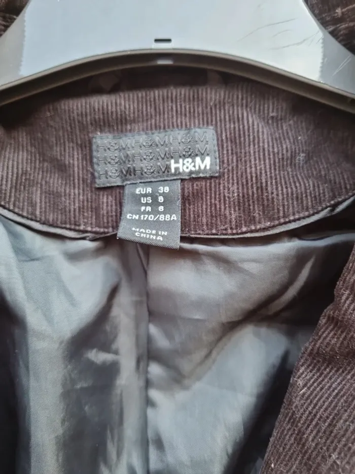 Veste en velours noir taille 38 - photo numéro 8