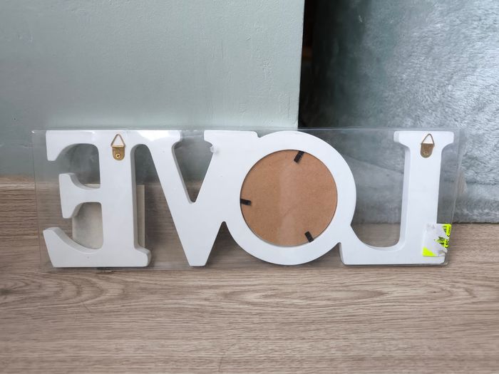 Cadre photo "LOVE" - photo numéro 2