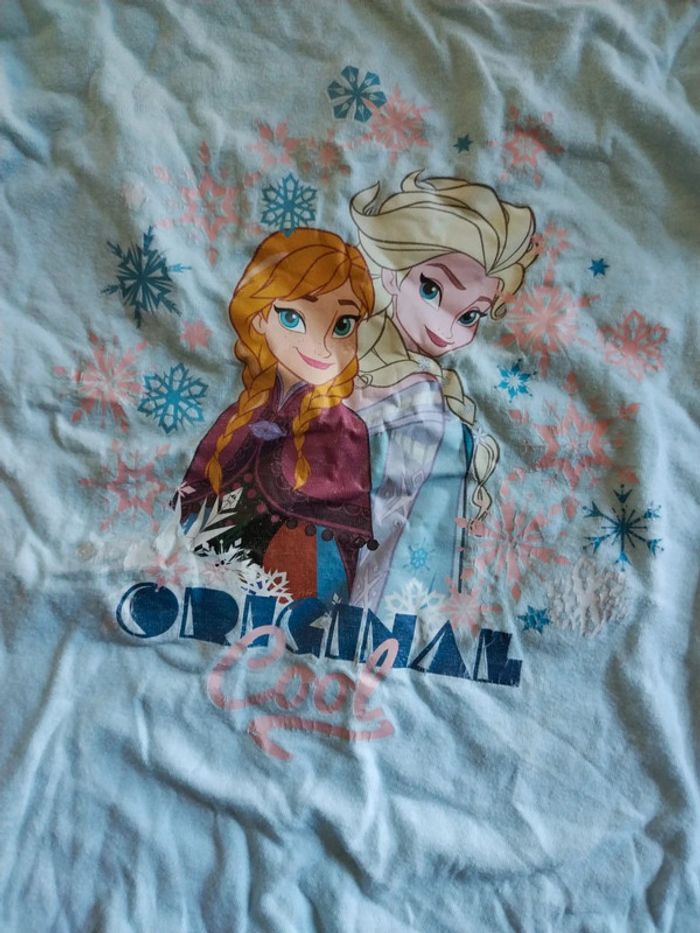 Tee shirt manches longues très bon état taille 5 ans - photo numéro 2
