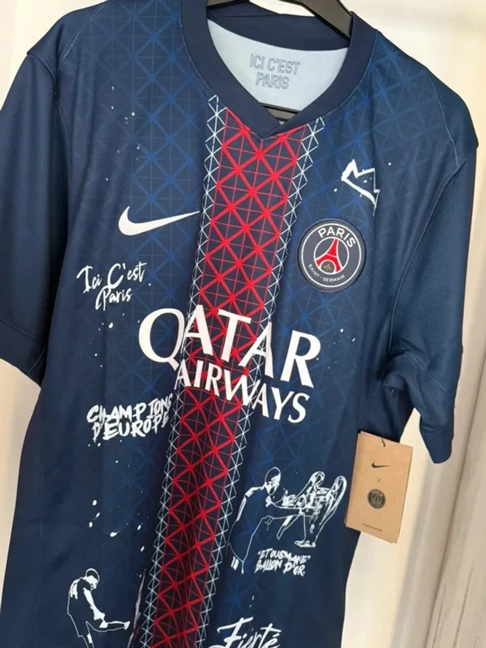 Maillot PSG customise - photo numéro 4