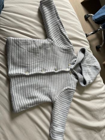 Gilet réversible cyrillus 9 mois