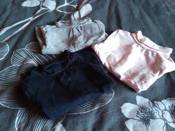 Lot 3 tees shirt manches longues col roulé 3 mois