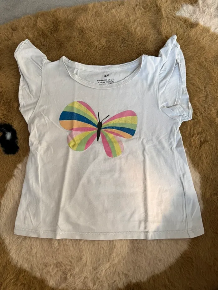 T shirt h&m 3 ans bon état