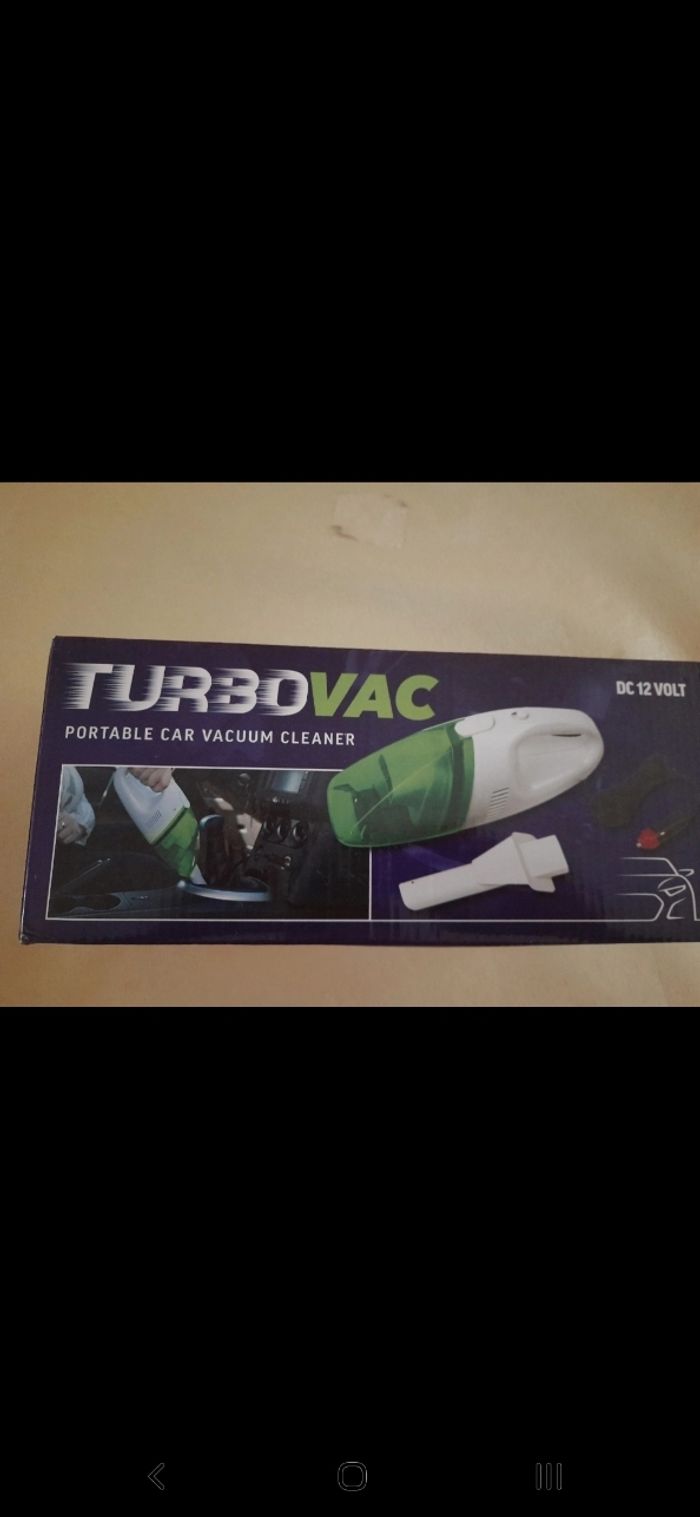 Aspirateur voiture. Neuf