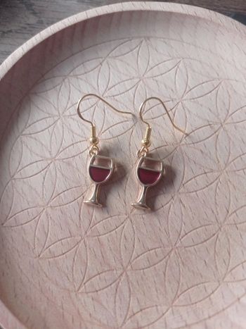 Boucles d'oreilles verre de vin rouge
